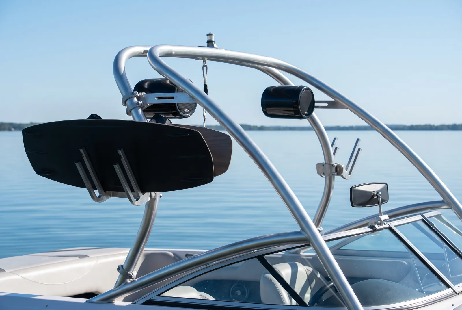 Vijf redenen om een watersportboot niet te laten staan
